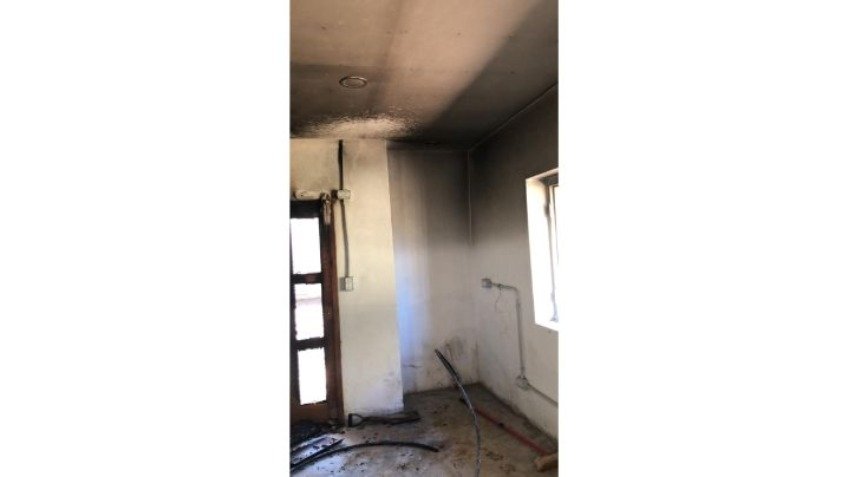 Incendiaron la Casa de las Colectividades en el Jardín de la Paz